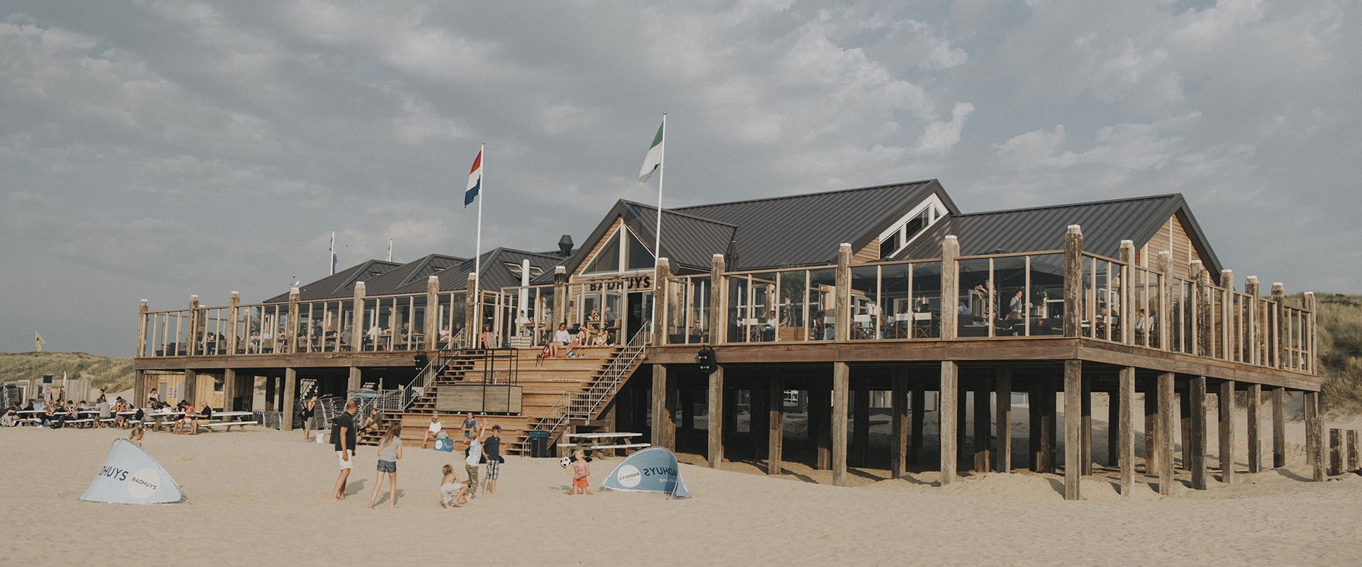 Strandpaviljoen ’t Badhuys Vlieland